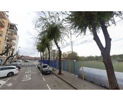 Se vende piso OKUPA en Tarragona (Tarragona).