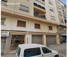 Se vende piso OKUPA en Calle Muralla 28 de Reus (Tarragona).