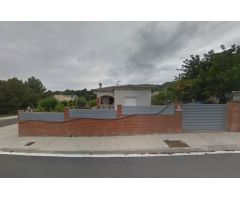Se vende piso OKUPA en El Vendrell (Tarragona)