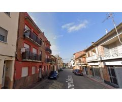Venta de Dúplex OKUPADO en Roda de Ter (Barcelona)
