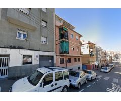 Se vende piso OKUPADO en Santa Coloma de Gramenet (Barcelona)