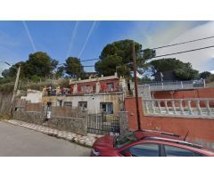 Se vende piso OKUPADO en Hostalets de Pierola (Barcelona).
