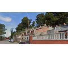 Se vende piso OKUPADO en Hostalets de Pierola (Barcelona).