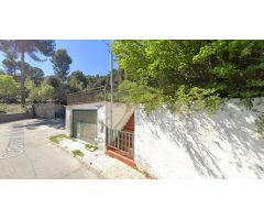 MARAVILLOSA RESIDENCIAL en Calle Les Alzines Nº 32 Sant Llorenç Savall (Barcelona)