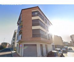 Se vende comercial OKUPADO en Calle Maestrat 37 de Villarreal (Castellón)