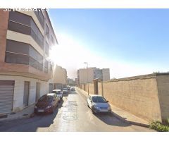 Se vende comercial OKUPADO en Calle Maestrat 37 de Villarreal (Castellón)