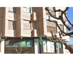 Se vende comercial OKUPADO en Calle Maestrat 37 de Villarreal (Castellón)
