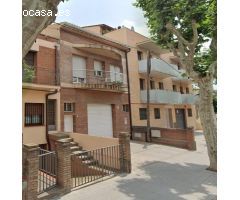 Se vende casa OKUPA en Avenida Canovelles 8 de Canovelles (Barcelona).