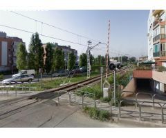 Se vende casa OKUPA en Avenida Canovelles 8 de Canovelles (Barcelona).