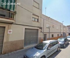 Se vende piso OKUPA en Calle Vint-I-Un 22 de Tarragona (Tarragona).