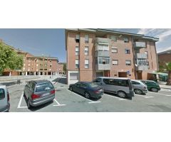 Se vende piso OKUPA en Calle Mas Pellicer 50 de Reus (Tarragona).