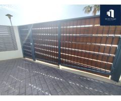 Adosado en Venta Almayate-Bajo