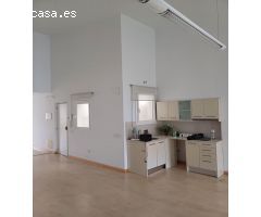 OFICINA EN ALQUILER
