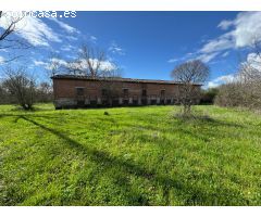 EDIFICACIONES TRADICIONALES EN  FINCA  RUSTICA EN EL HORCO
