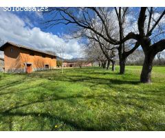 EDIFICACIONES TRADICIONALES EN  FINCA  RUSTICA EN EL HORCO