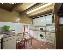 ???? Descubre el encanto de esta casa en Burgohondo ????