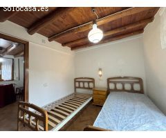 ???? Descubre el encanto de esta casa en Burgohondo ????