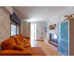 SE VENDE PLANTA BAJA A 200 MT DE LA PLAYA DE LA MATA, PARA ENTRAR A VIVIR