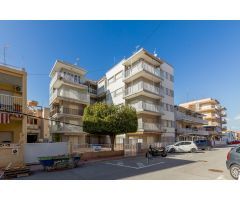 APARTAMENTO A 80 MT DE LA PLAYA