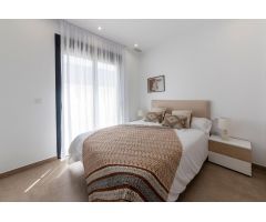 Chalet con piscina privada en San Juan de los Terreros (Almeria)