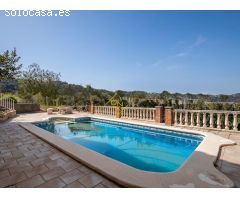 Un rincón privado con vistas abiertas en Vora Sitges