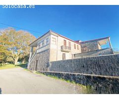 Casa de piedra con finca en la zona de Carballedo
