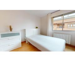 Apartamento junto a paseo Cuéllar