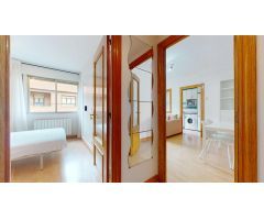 Apartamento junto a paseo Cuéllar
