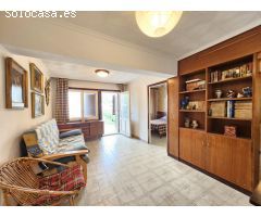 Piso de 2 habitaciones para reformar con piscina