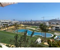 Coqueto Apartamento con vistas al mar en Finestrat