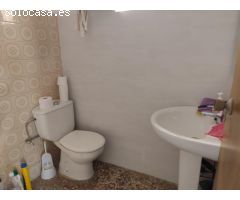 Local Comercial en Venta en Totana