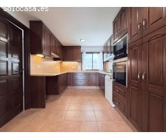 Vivienda exclusiva frente al mar en Altea – Donde el Mediterráneo se convierte en hogar