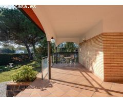 CASA EN VENTA A SANTA MARIA PALAUTORDERA
