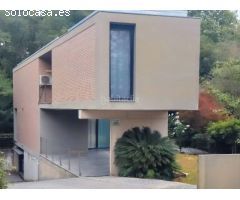 CASA EN VENTA EN GUALBA