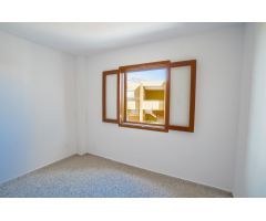 Venta de Piso de tres habitaciones en Caletillas