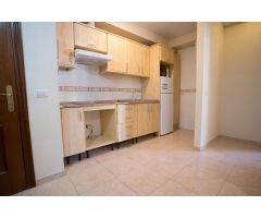 Venta de piso Alquilado luminoso de 1 dormitorio en el barrio del Coromoto, ideal para inversión