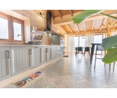 Espectacular Chalet con piscina y vistas al mar en Vilaflor