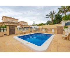 Villa en Villamartin-Las Filipinas, Orihuela Costa