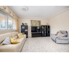 Villa en Villamartin-Las Filipinas, Orihuela Costa