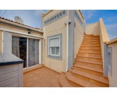 Casa Adosada en El Limonar, Torrevieja