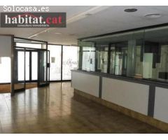 ¡¡ LOCAL COMERCIAL EN VILANOVA - ZONA SANT JOAN !!