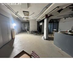 ¡¡ LOCAL COMERCIAL EN VILANOVA CENTRO !!