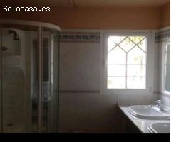 VALENCINA DE LA CONCEPCION VENTA CHALET, 320 METROS UTILES, 512 DE PARCELA. HALL DE ENTRADA GRANDE,