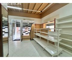 LOCAL COMERCIAL EN PLENO CENTRO DE PORTBOU
