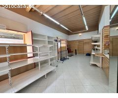 LOCAL COMERCIAL EN PLENO CENTRO DE PORTBOU