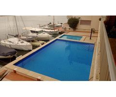 Oportunidad única: piso con vistas al mar, chimenea y posibilidad de amarre comunitario