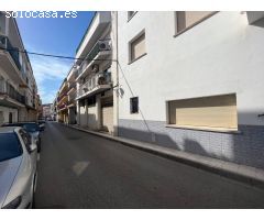 ABRE TU NEGOCIO CON ESTE LOCAL EN ALQUILER EN LLANÇÀ!