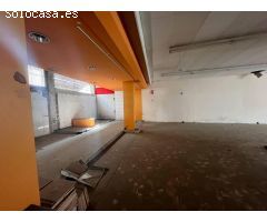 ABRE TU NEGOCIO CON ESTE LOCAL EN ALQUILER EN LLANÇÀ!