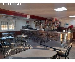 EXCEPCIONAL OPORTUNIDAD DE INVERSI?N - RESTAURANTE CON VIVIENDA!