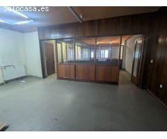 ¡Tu negocio comienza aquí! Local comercial en el Parc Bosc-Castell